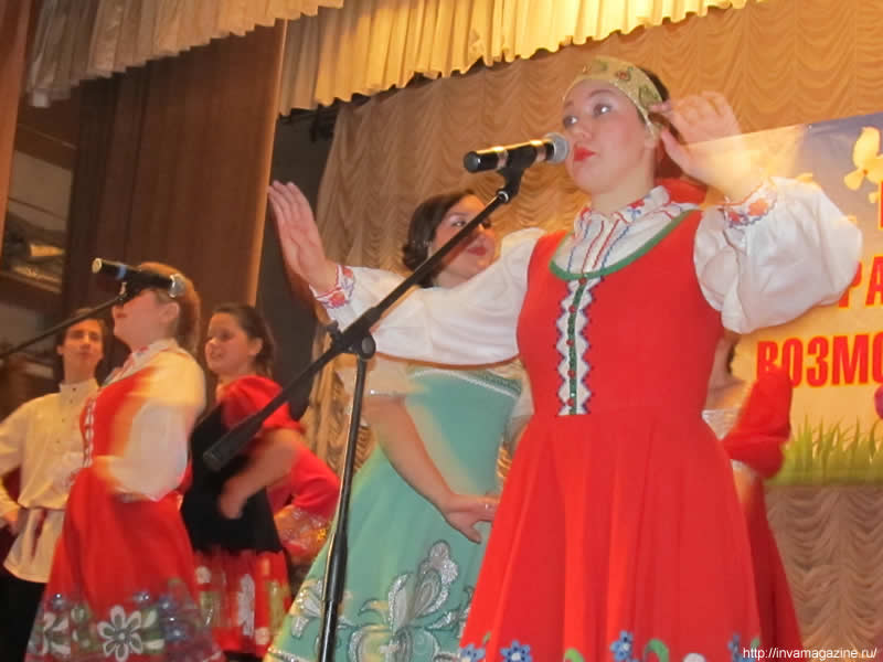 на сцене Борского Центра досуга