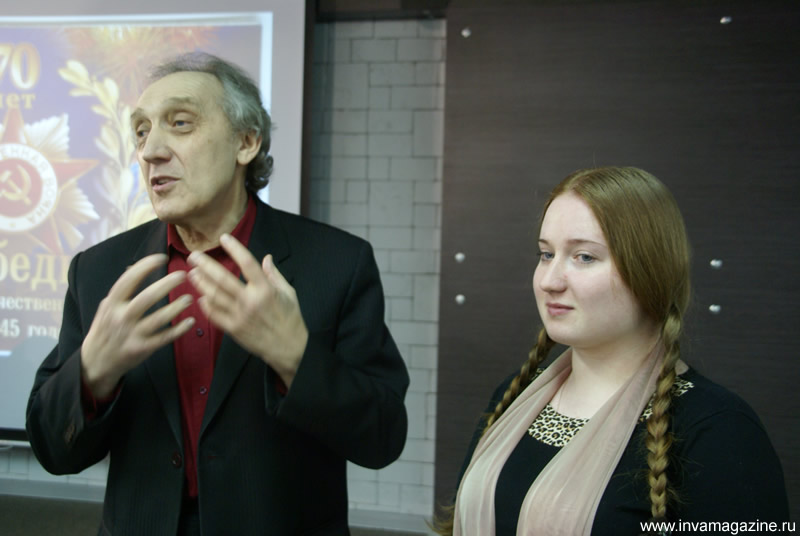 член жюри старший преподавтель нижегородской консерватории Семен Исакович Зайдес и Мария Дубникова победитель в номинации Открытие фестиваля