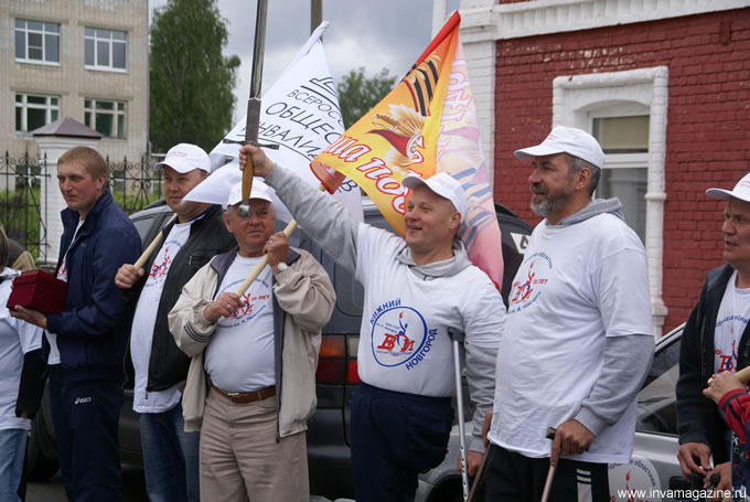 автопробег, шесть экипажей автолюбителей с нарушениями опорно-двигательного аппарата из команды Нижегородской областной организации ВОИ