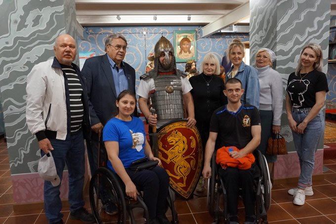 Шаги навстречу дружбе
